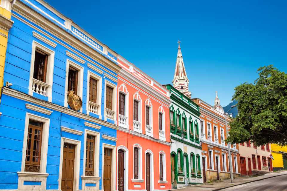 Your Complete Guide to Buying Real Estate in Colombia
